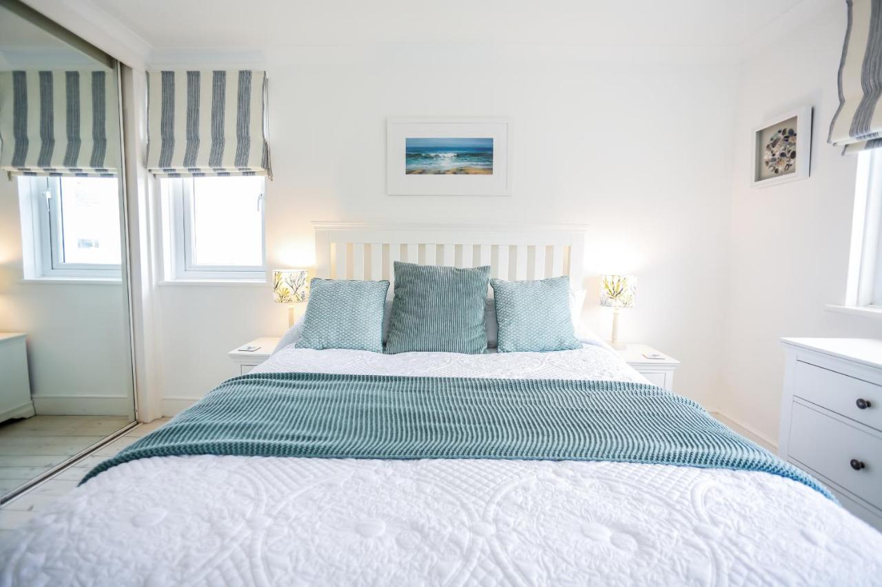 Hightide - Bracklesham Bay Apartment ชิชิสเตอร์ ภายนอก รูปภาพ