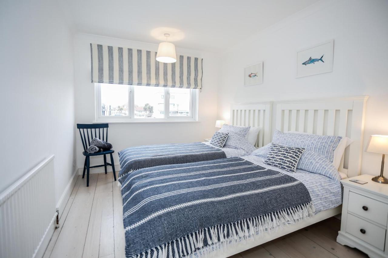 Hightide - Bracklesham Bay Apartment ชิชิสเตอร์ ภายนอก รูปภาพ
