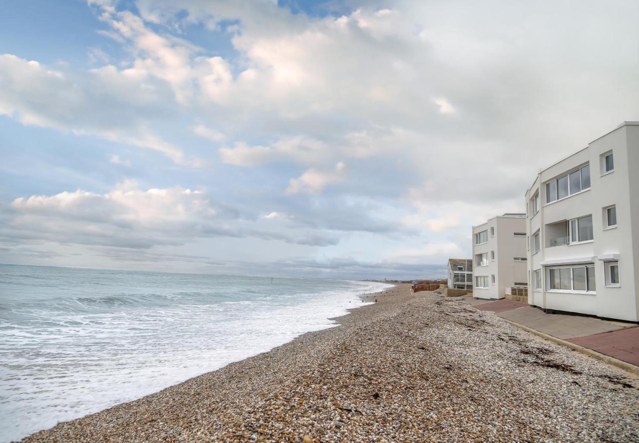 Hightide - Bracklesham Bay Apartment ชิชิสเตอร์ ภายนอก รูปภาพ