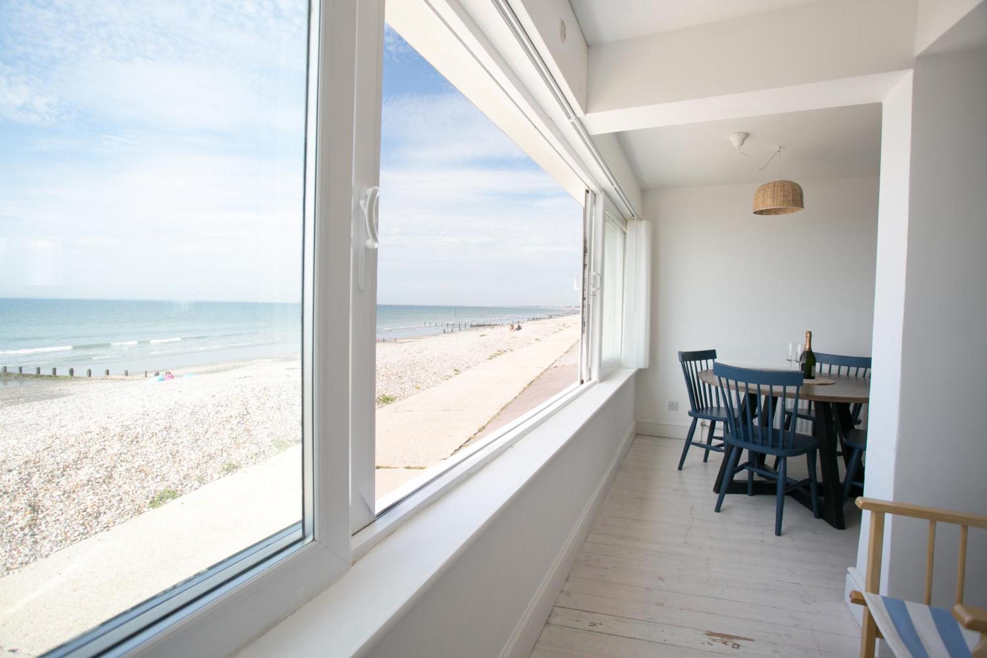 Hightide - Bracklesham Bay Apartment ชิชิสเตอร์ ภายนอก รูปภาพ